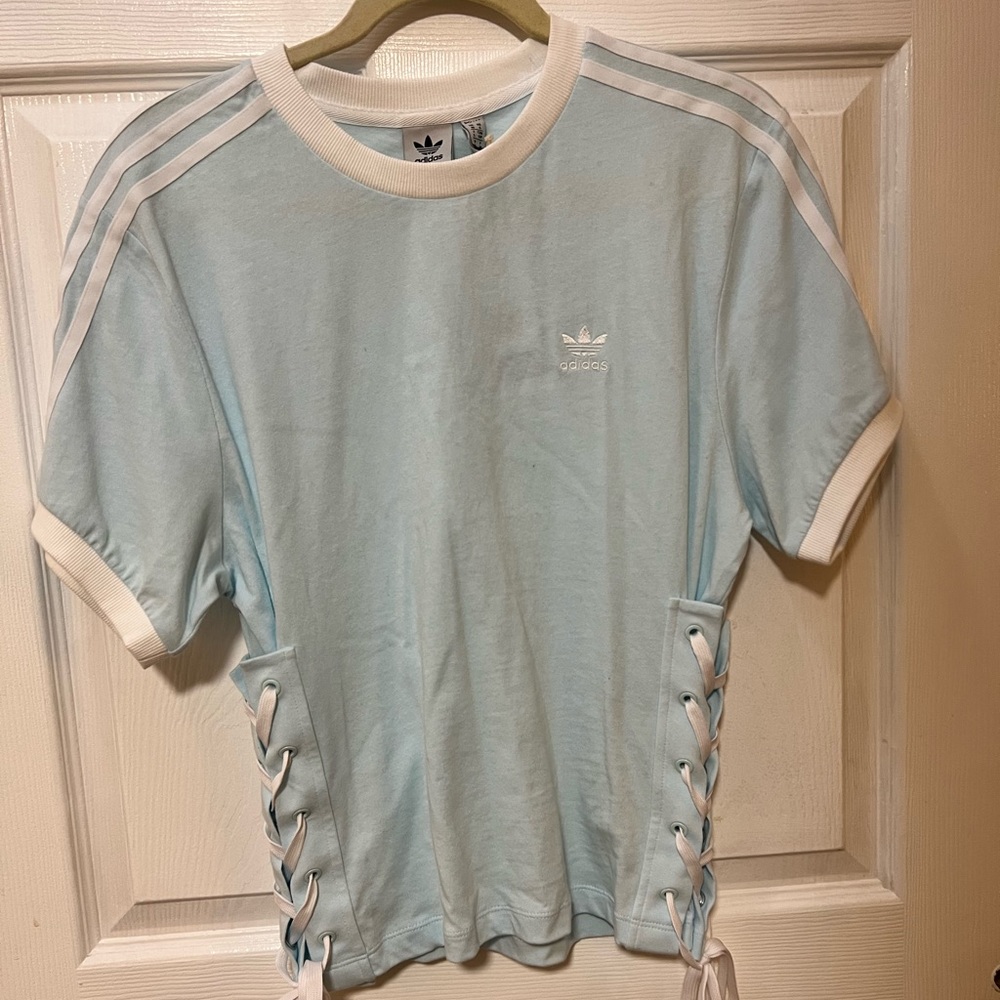 Adidas always original laced tee. NWT, size S